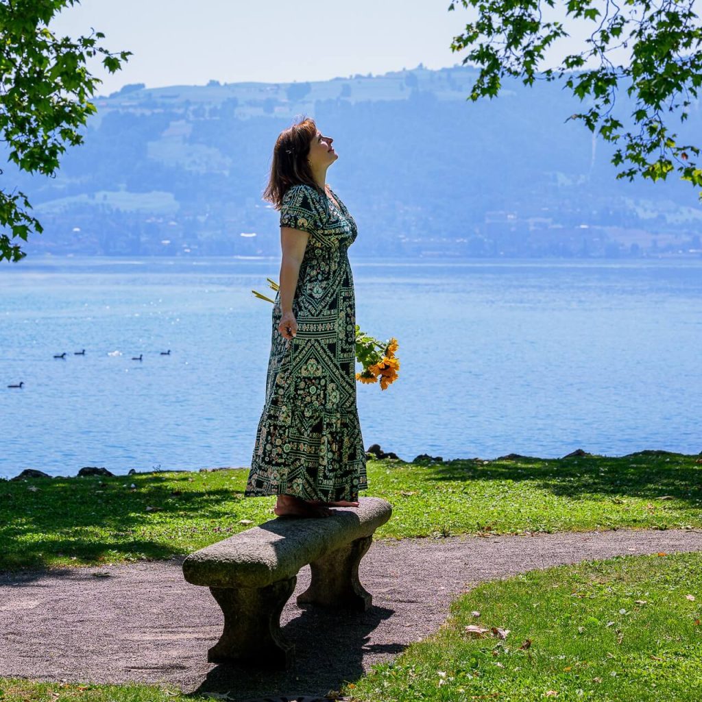 Transformational Life Coaching, Autogenic Training, Energy Healing.